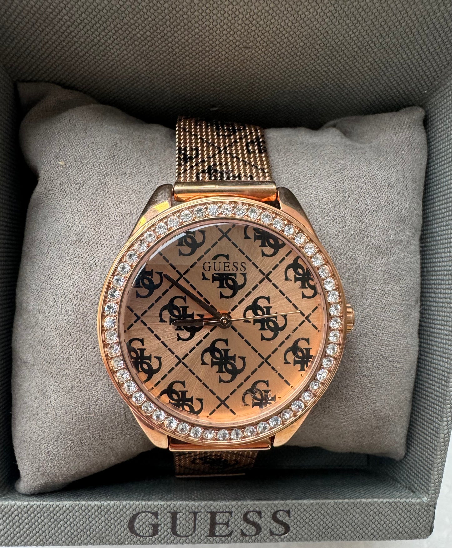 Guess Watch