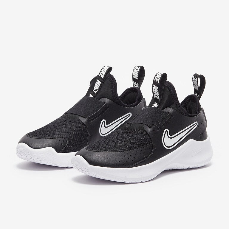Nike trainers EU25