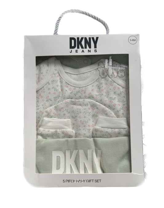 DKNY Gift Set Green 3-6m New with tags 141075