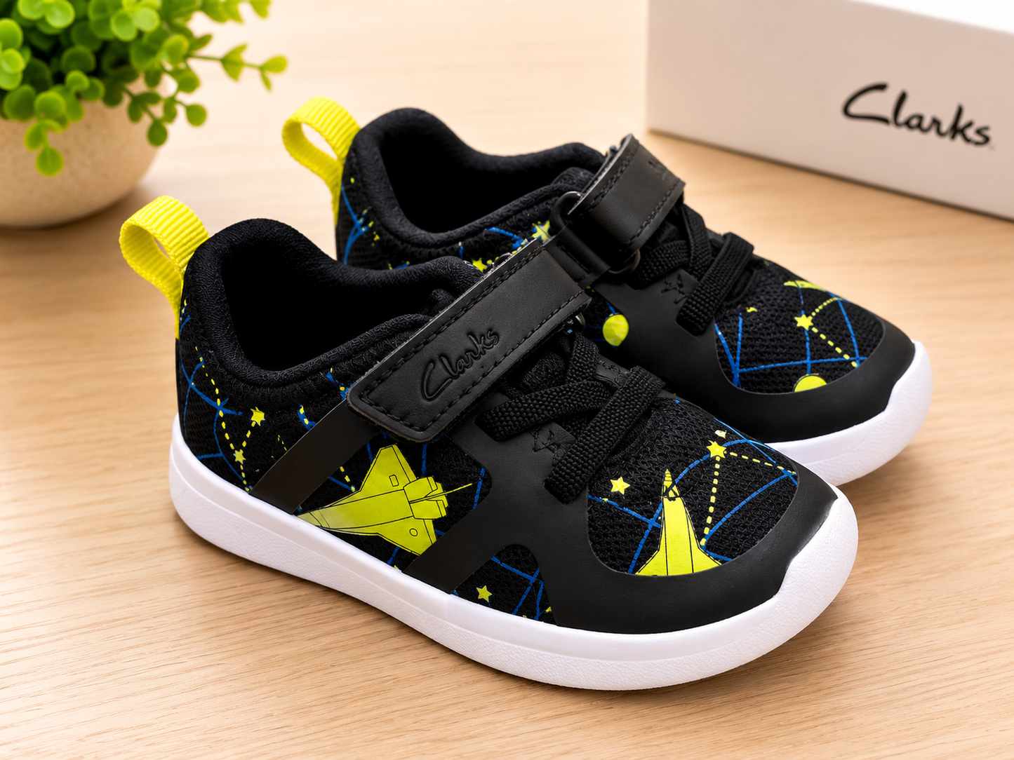 Clark’s Baby shoes EU18.5