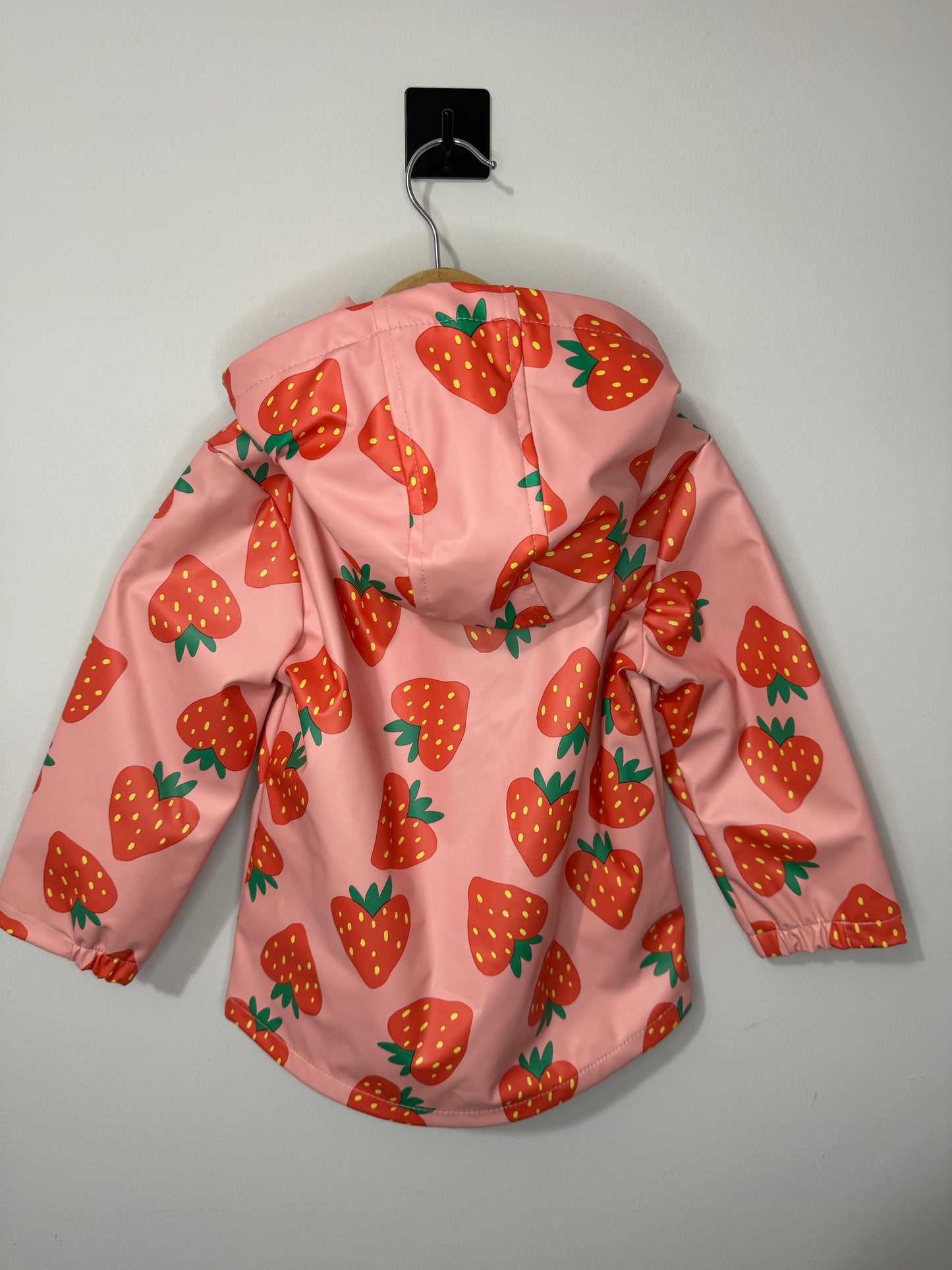 F&F Strawberry Raincoat 3-6m