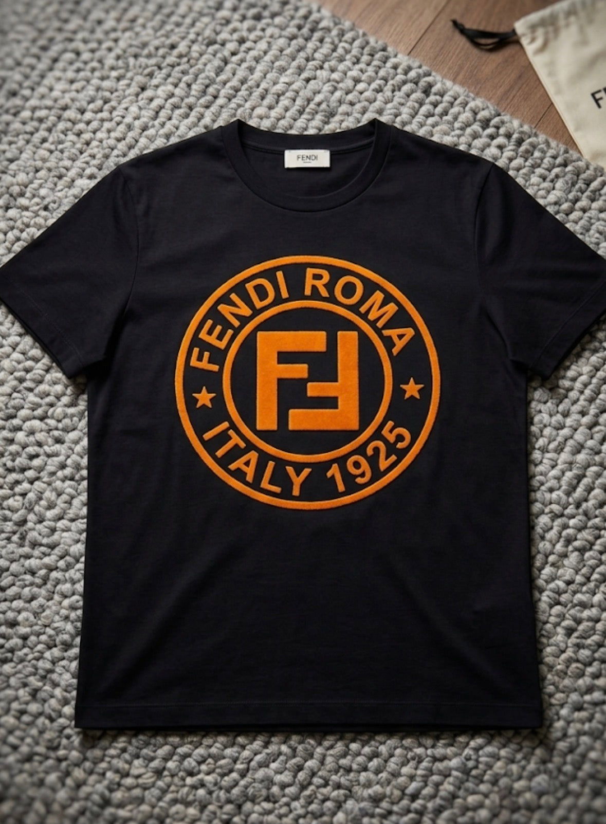 Fendi Black T-shirt 8y