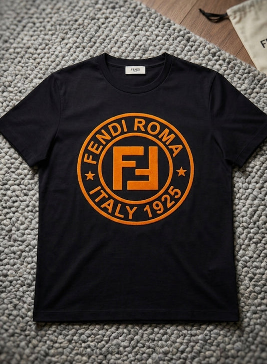 Fendi Black T-shirt 8y