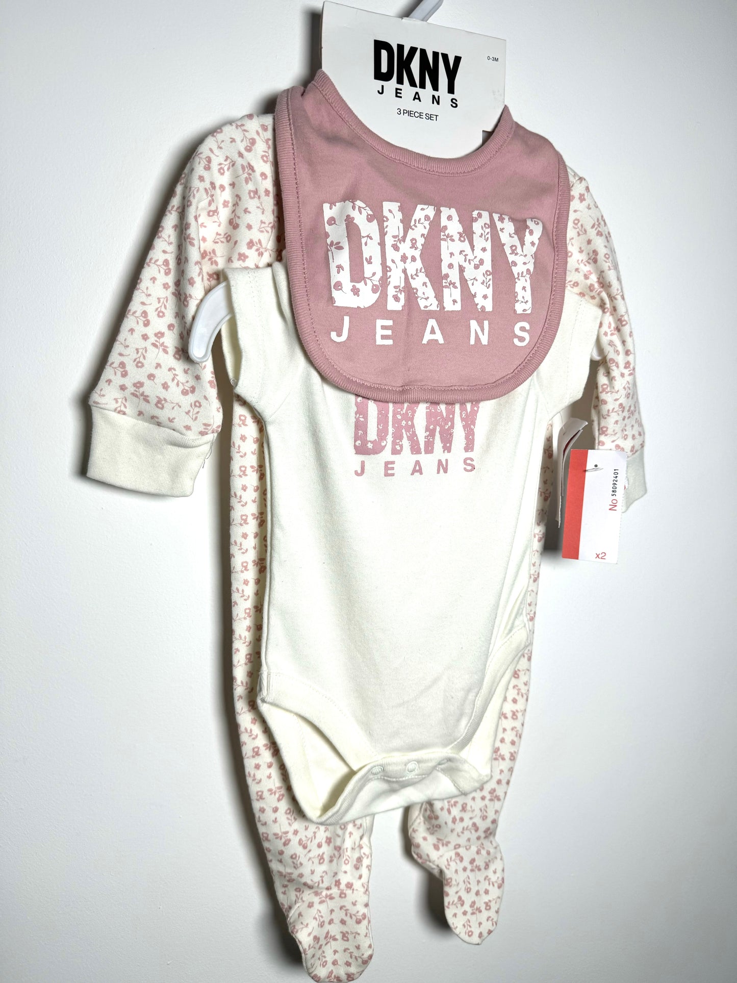 DKNY 3pcs set 0-3m