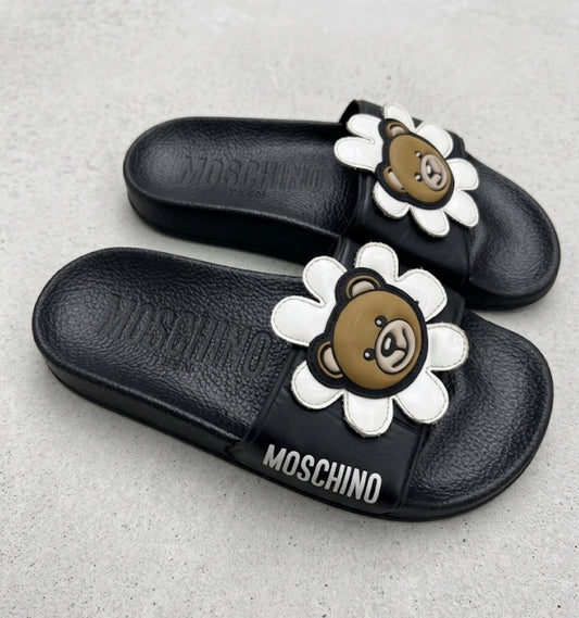Moschino Flip Flops EU33/34