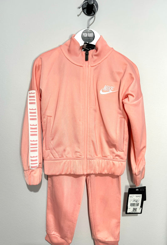 Nike Girls Tracksuit 2-3y New with tags 141055
