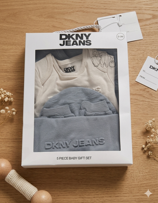 DKNY Gift Set Baby Boy 0-3m New with tags 141074