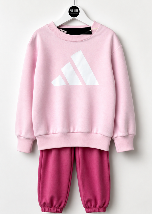 Спортен екип Adidas 6-7 г.