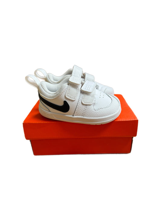 Nike white baby trainers EU19.5 10cm