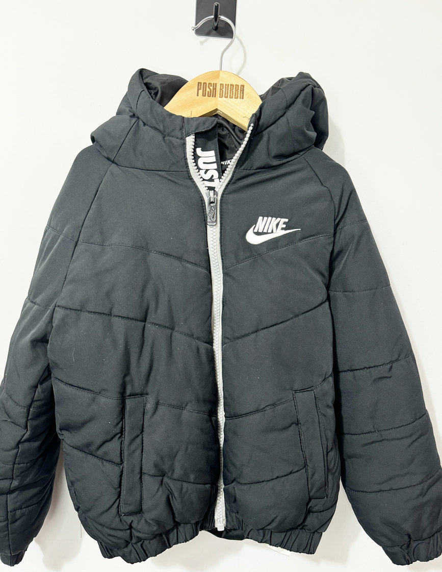 Nike Black Coat 4y No Tags