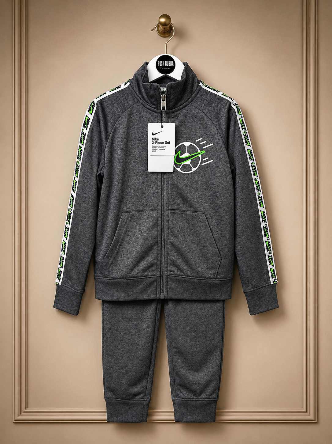 Nike Grey Tracksuit 4-5y New with tags 141071