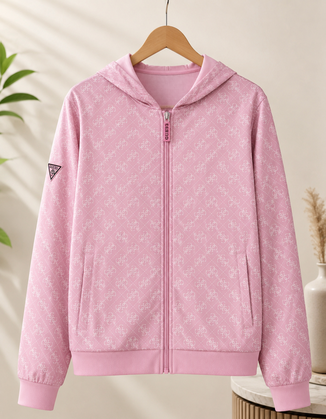 Guess windbreaker 16y S size