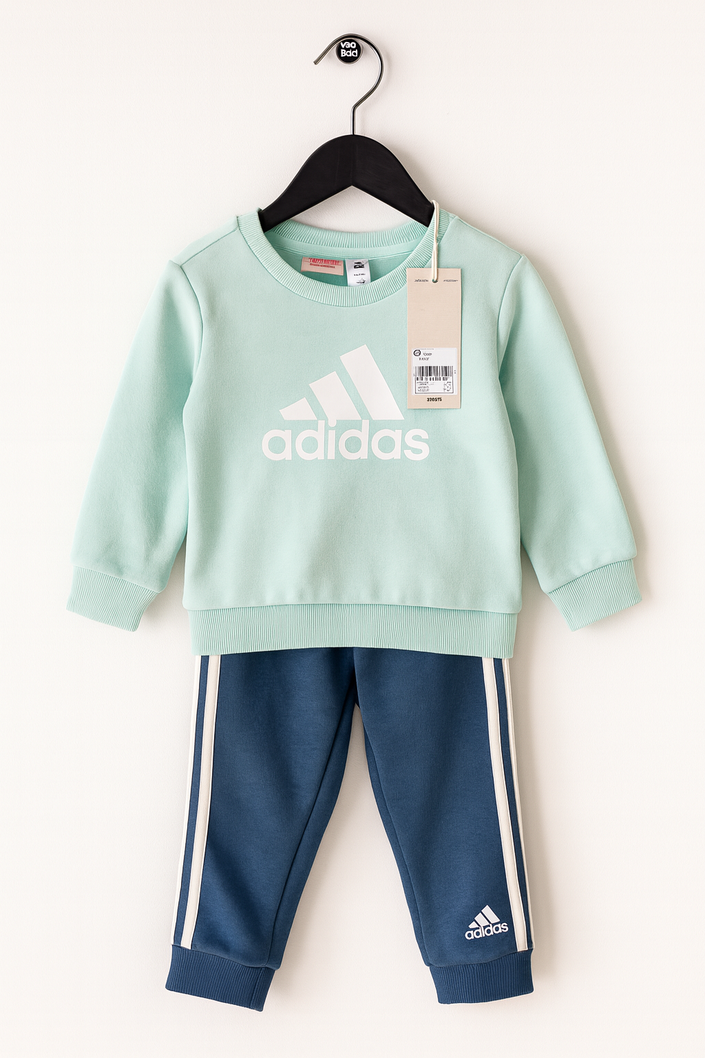 Adidas Tracksuit 3-4y