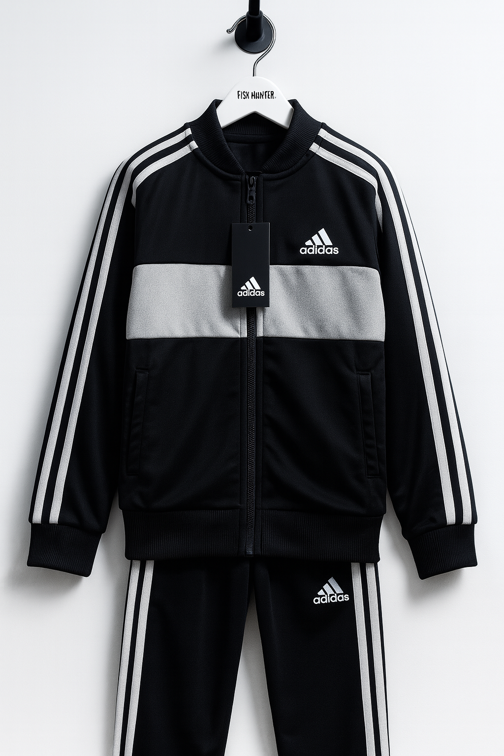 Adidas Boys Tracksuit 9-10y New with tags 141017