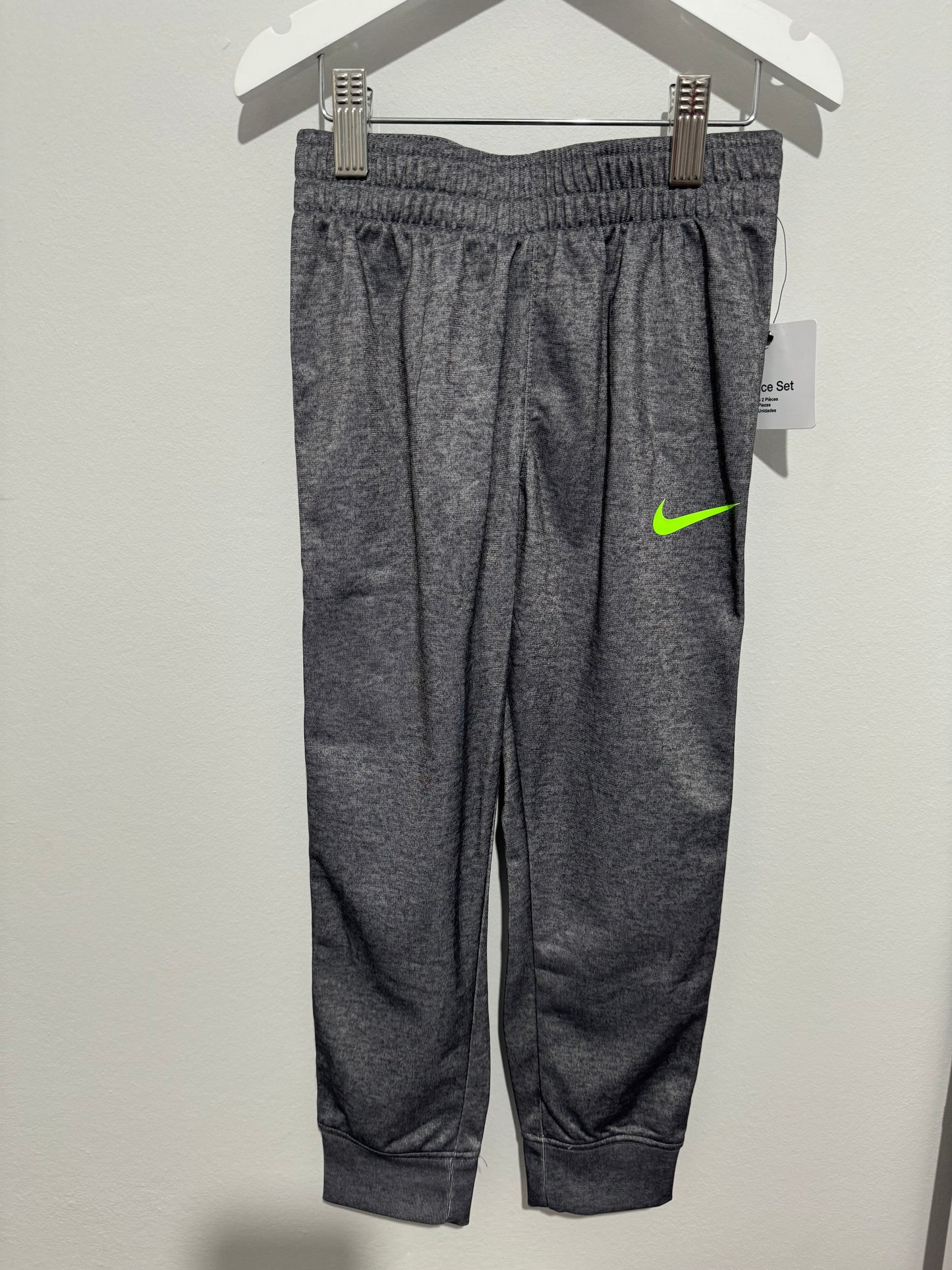 Nike Grey Tracksuit 4-5y New with tags 141071
