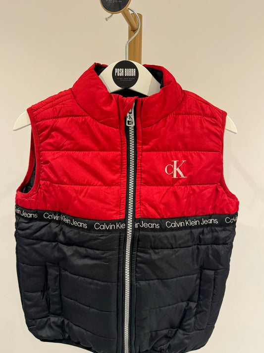 Calvin Klein Bodywarmer 3y New no tags