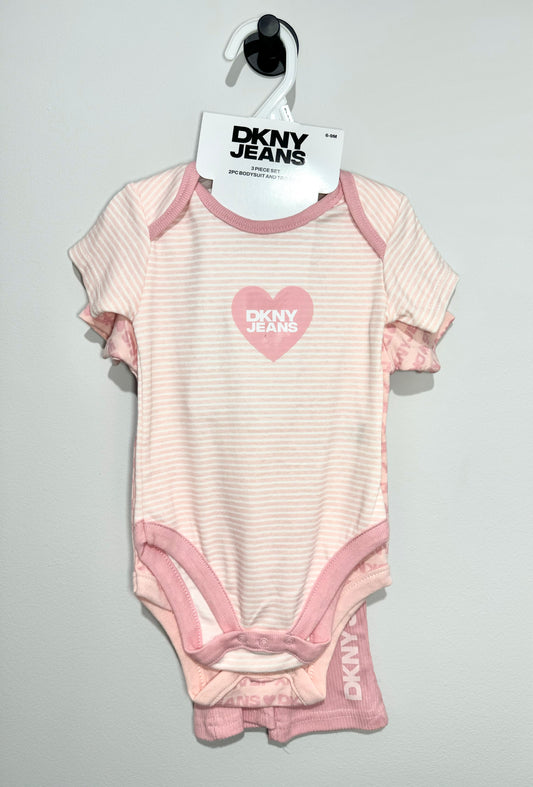 DKNY 3pcs Girls Set 6-9m New with tags 141027