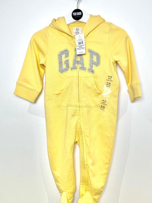 GAP Babygrow 6-12m New with tags