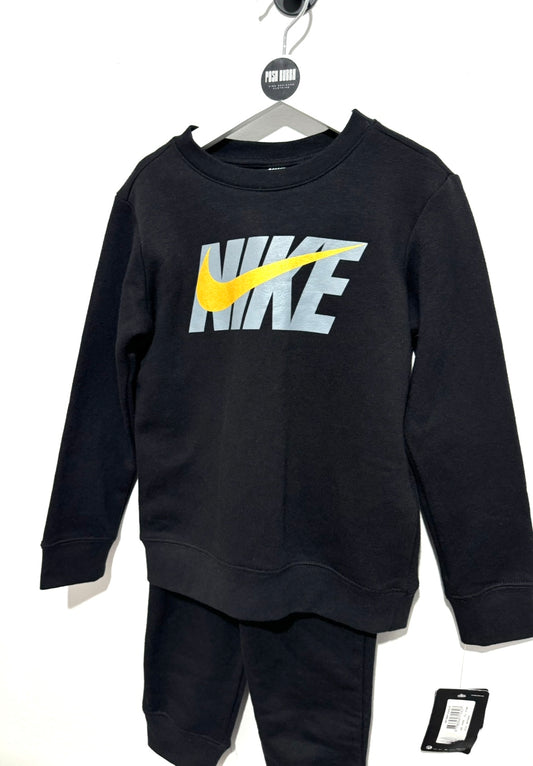Nike Black Tracksuit 5-6y New with tags 141006
