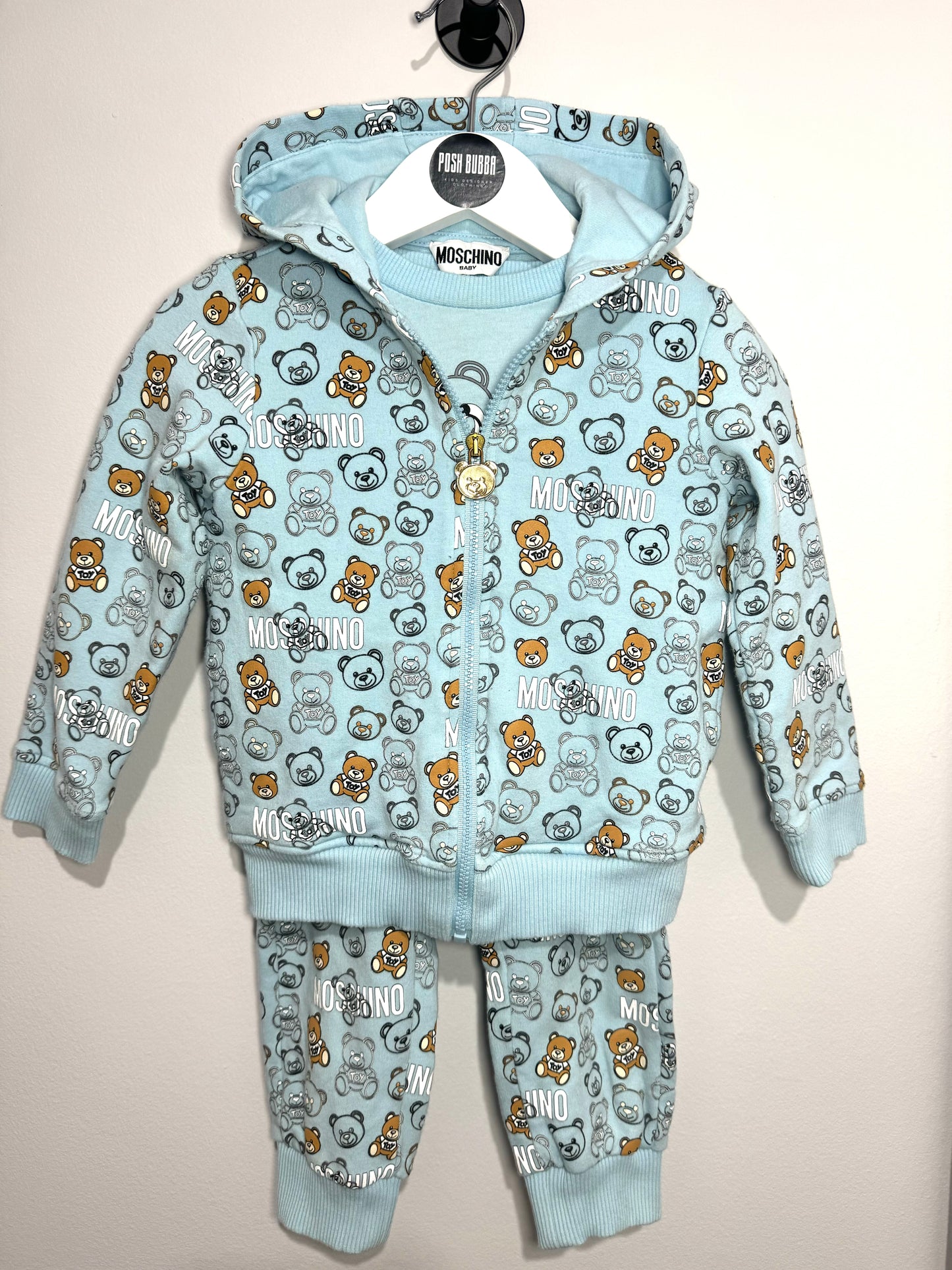 Moschino 3pcs Boys Set 12-18m Used 141031