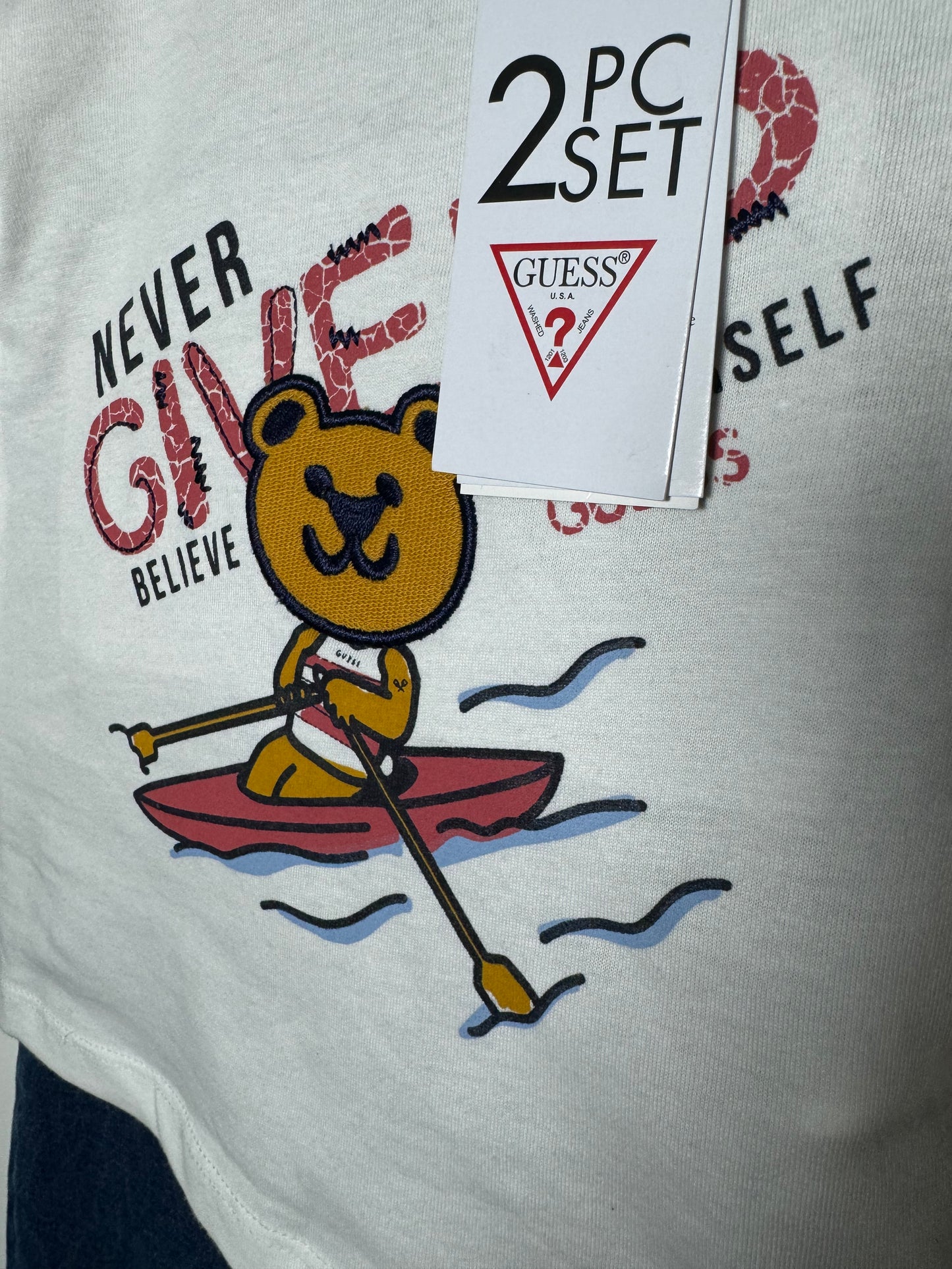 Бебешки комплект Guess 2 бр. 6-9 м.