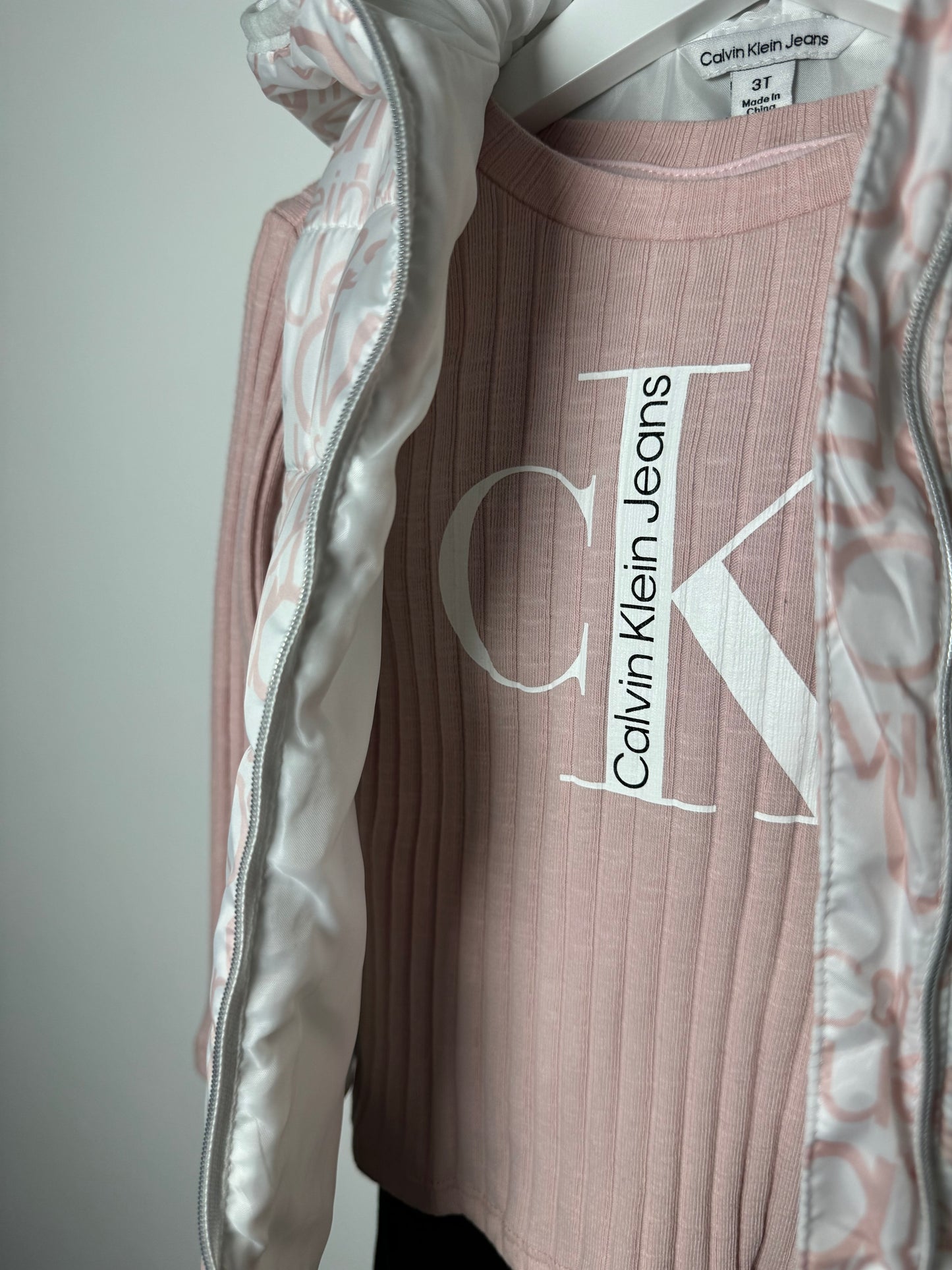 Calvin Klein 3pcs girls set