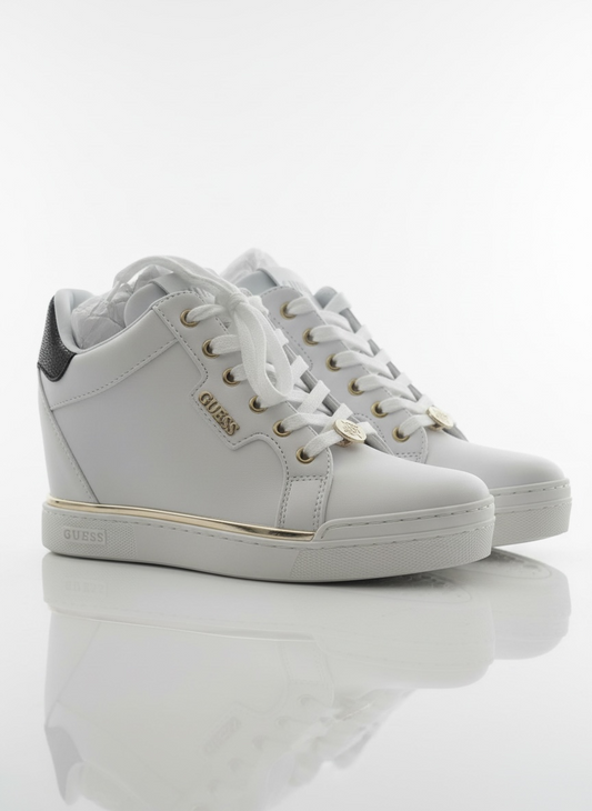 Guess Ladies Trainers 23.5cm