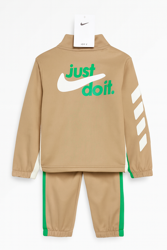 Nike Tracksuit 4-5y