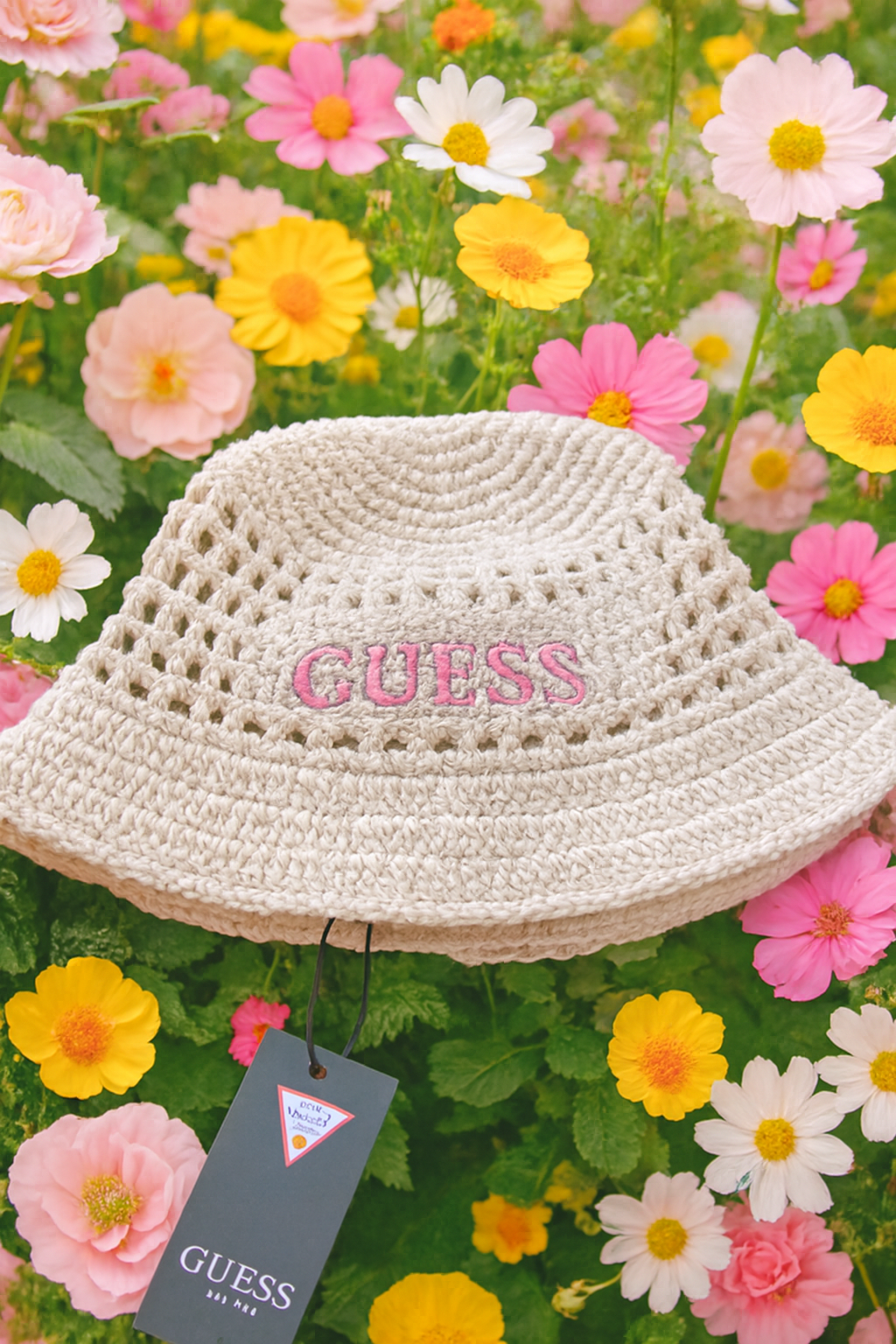Guess girls hat 5-8y